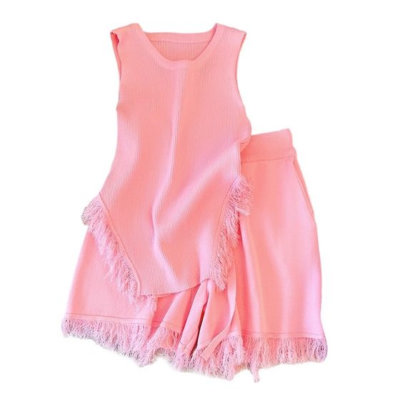 French Sweet and Spicy Style Top Set Women's Pink Tassel Knitted Small Camisole Vest + High Waist Wide Leg Casual Shorts