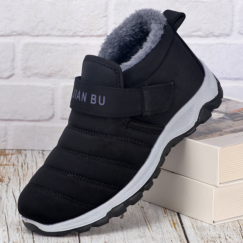 Factory wholesale old Beijing cotton shoes men plus velvet padded men's shoes winter casual shoes warm snow boots men's cotton shoes