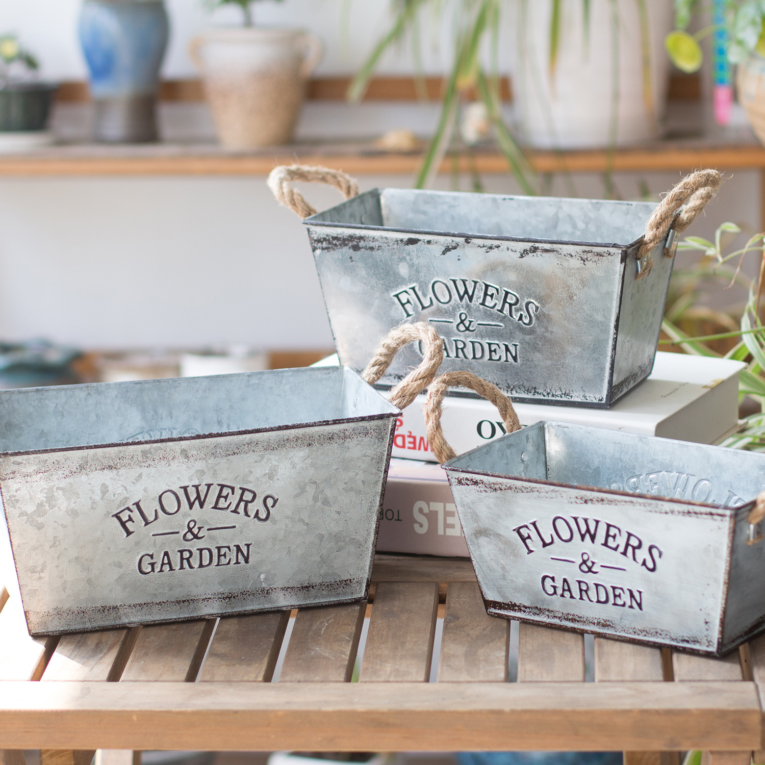 Cross-border manufacturers retro old tin flower pot suit American-style succulents plant flower pot original color hemp rope portable