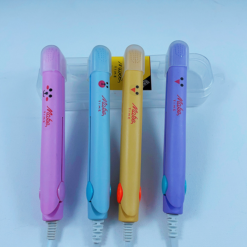 Cross-border girls hair salon hair straighteners Play House children's grooming makeup toys clip wholesale