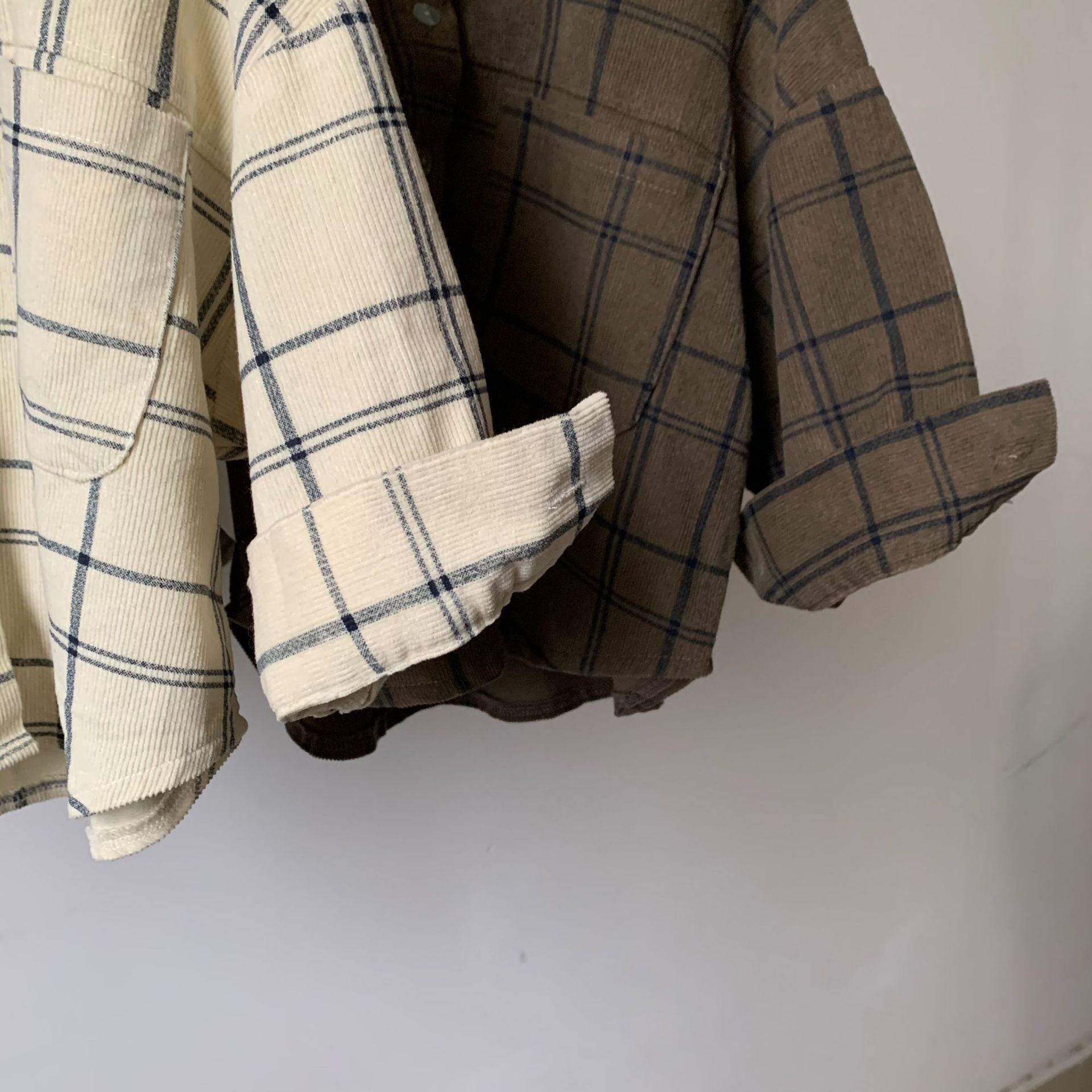 GL-kids Spring New Boys and Girls Corduroy Plaid Long Sleeve Shirt Children's Retro Style Casual Top Korean