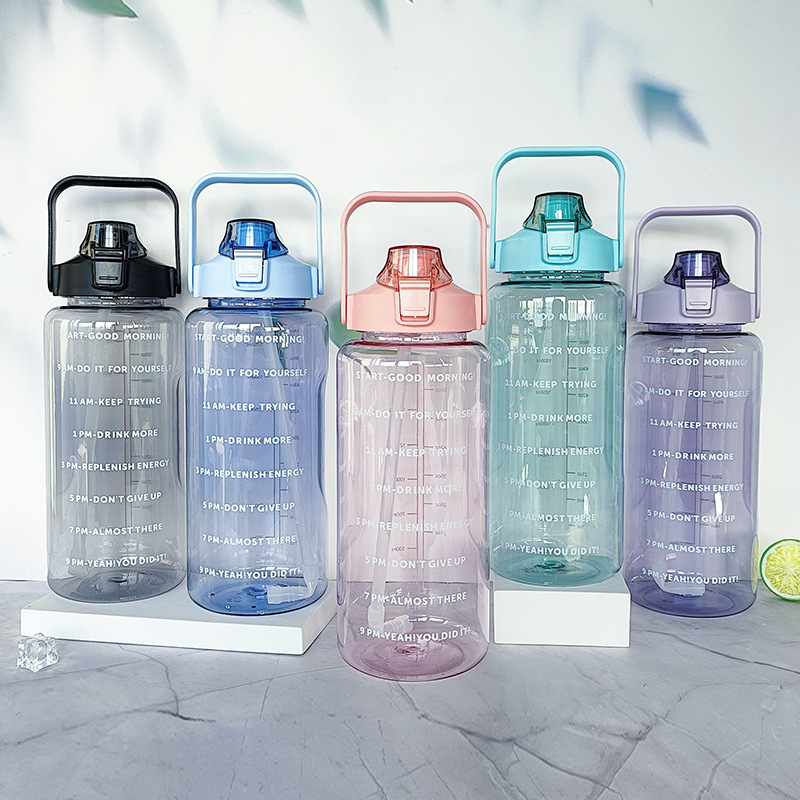 2000ml Super Capacity Water Cup Plastic Outdoor Fitness Kettle Anti-fall High Temperature Straw Space Cup