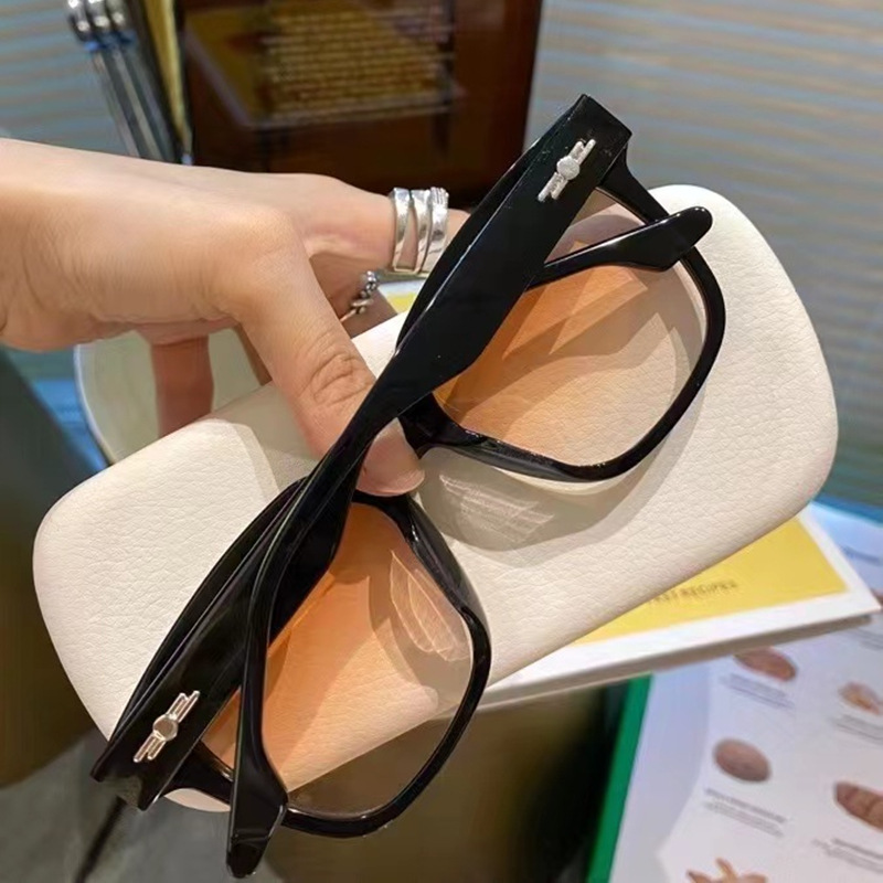 unacn Blush Glasses gm Sunglasses Sunset Sunglasses for Men and Women Near Gradient Red Metal Accessories Plain Artifact