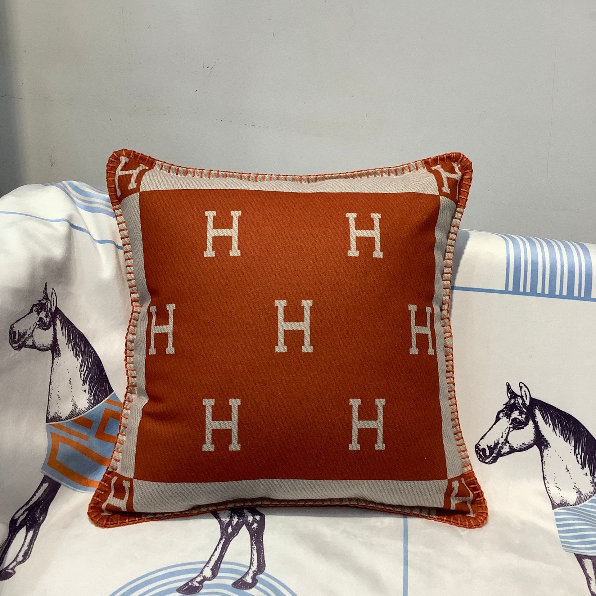 Light Luxury Double-sided Wool H Pillow Lock Edge Craft Wool Villa Living Room Sofa Decorative Square Cushion Model Waist Pillow