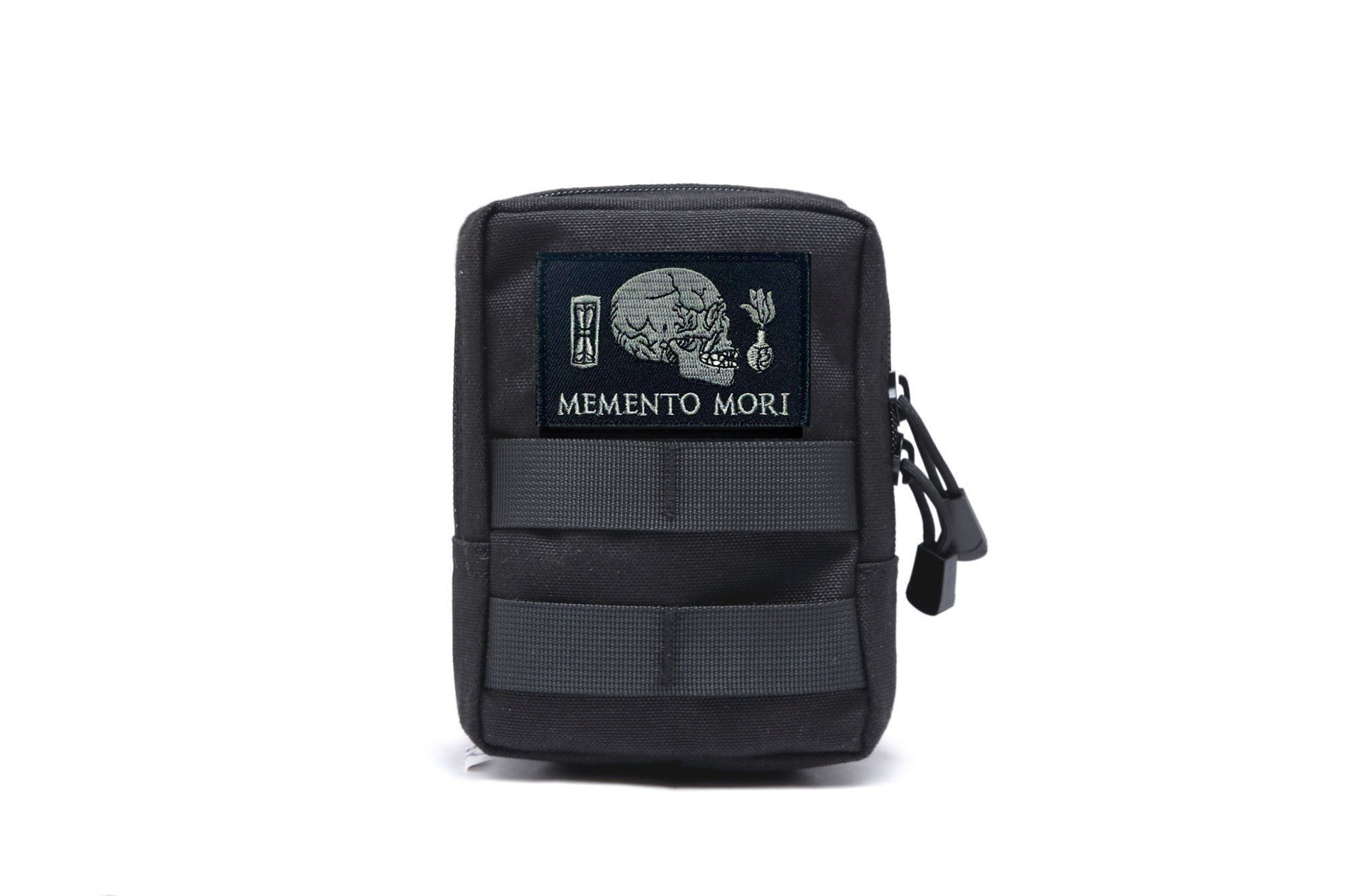 Haike Outdoor Amazon memento mori Warning Embroidered Cloth Sticker Skull Velcro Backpack Sticker Stamp