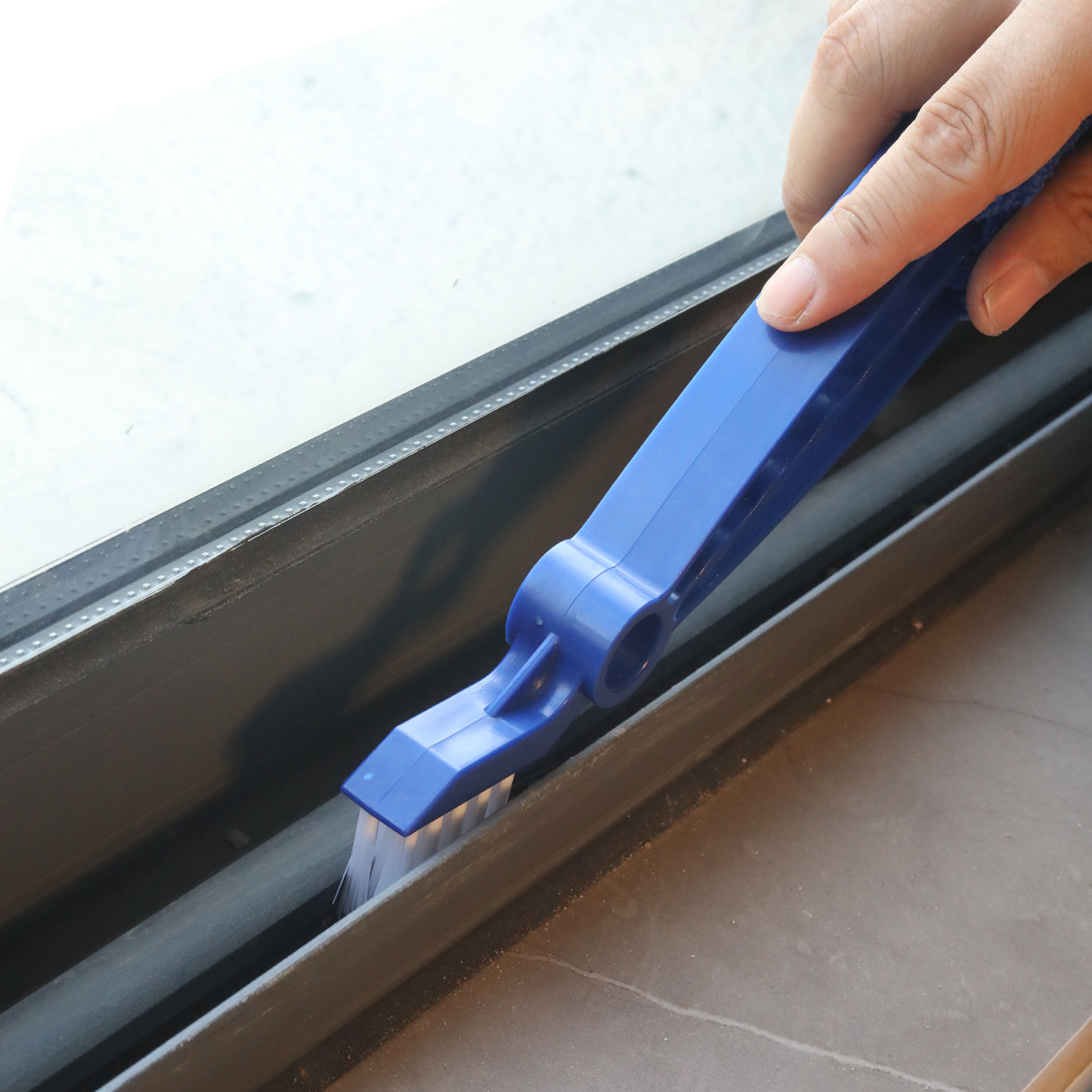 New product car cleaning tools air conditioning air outlet cleaning brush shutter gap cleaning brush double head dust removal artifact