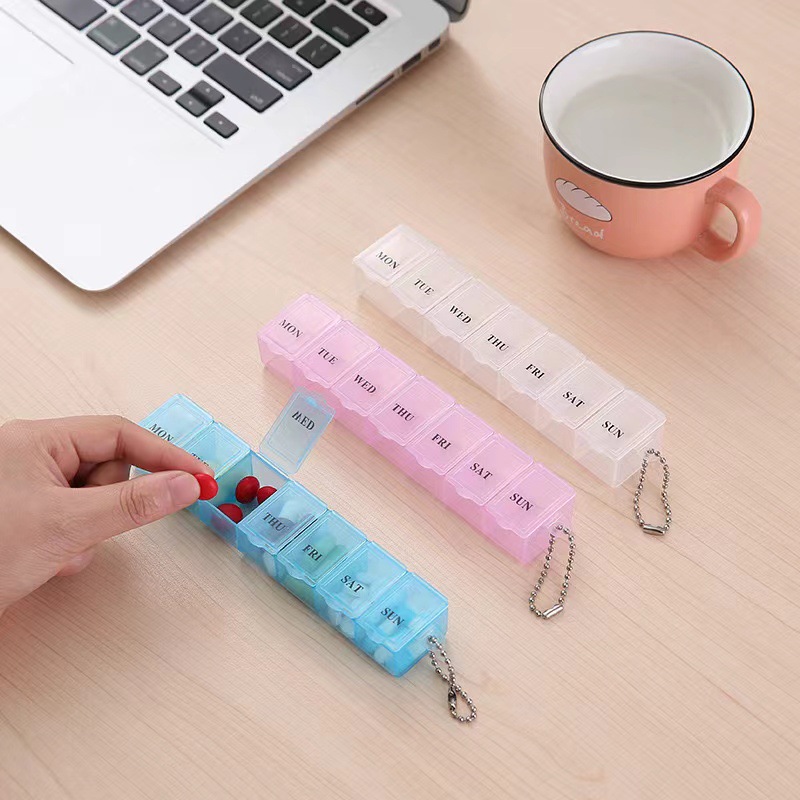 Rectangular transparent seven-cell weekly medicine box portable portable mini moisture-proof seven-day sub-packed medicine box wholesale