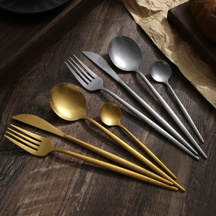 Amazon retro retro Portuguese stainless steel tableware 24-piece snowflake sand texture steak knife, fork and spoon suit