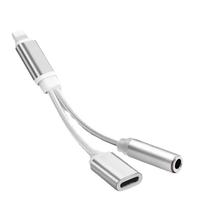 Applicable to Apple headset two-in-one call charging adapter cable lighting to 3.5mm Music Converter