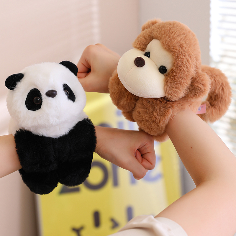 Online celebrity cross-border panda Raccoon Fox snap ring decorative bracelet doll Tiger Rabbit zoo gift wholesale