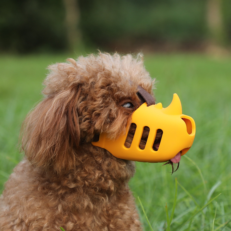Tiktok new silicone pet muzzle anti-bite anti-barking anti-eating rhinoceros model medium and large dog muzzle wholesale