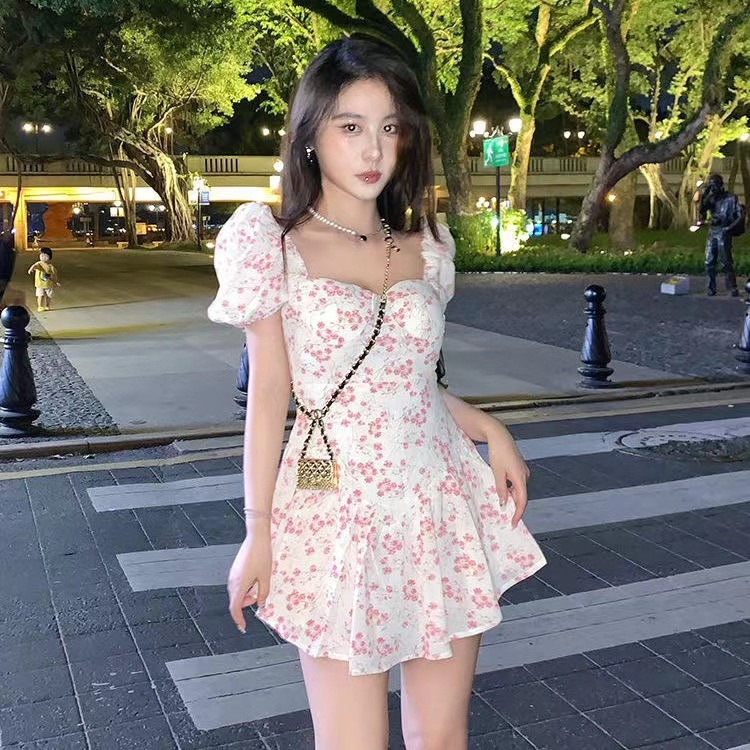 French Style Pure Desire Puff Sleeve Floral Dress Women's Summer New French Sweet and Spicy Style Tight Waist Off-shoulder Short Dress