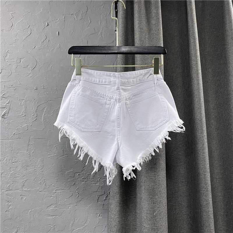 European and American fashion low waist shorts women's wool pants 2024 new summer white jeans ripped A word hot pants tide