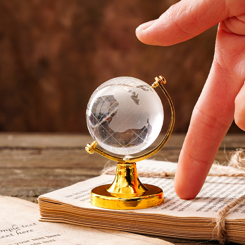 Transparent crystal globe ins style home decoration Internet celebrity photography props decoration decoration living room student gift