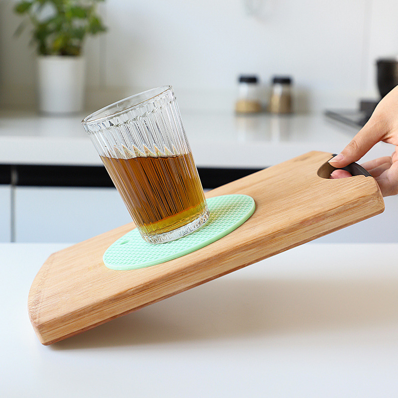 Silicone Heat Insulation Mat Dining Table Hot Pot Anti-scalding Mat Vegetable Mat Bowl Mat Dinner Plate Cup Mat Home Hangable