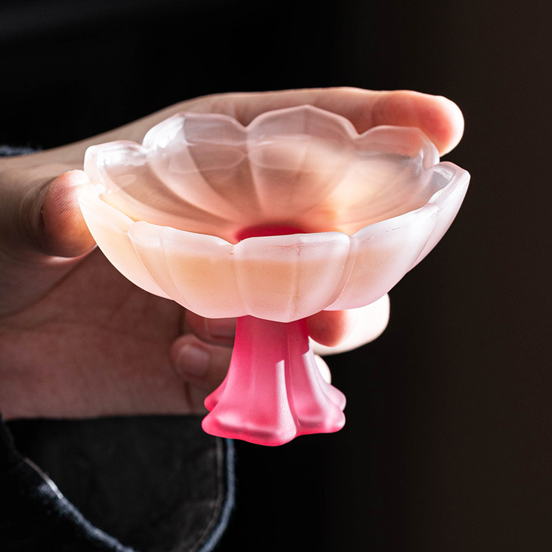 Glazed pastel color high foot Cup high foot cup tea tasting cup fragrant cup rice wine shochu Cup light luxury high appearance value Master Cup