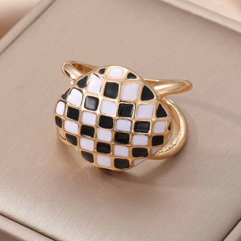 Korean-style Chessboard Wool Coat Belt Buckle Silk Towel Buckle Windcoat Buckle Chess Multi-function Bow Buckle for Women