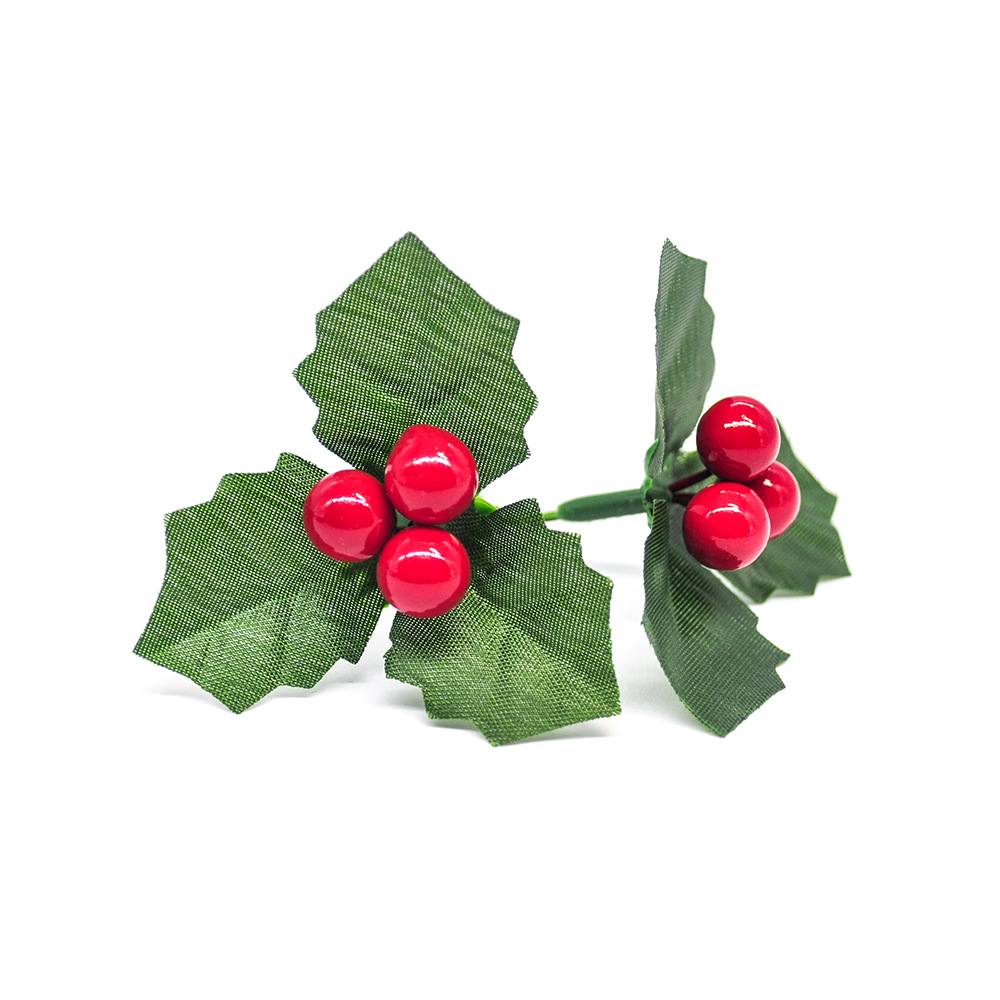 Cross-border direct supply decoration bouquet Christmas cuttings red fruit triangular leaf branches Harry leaf DIY mini Christmas decorations