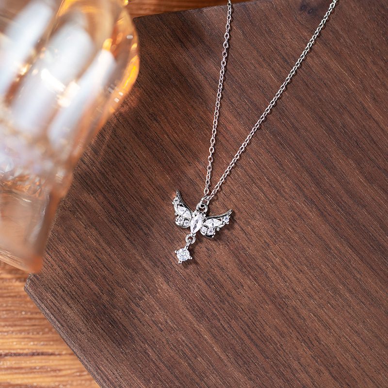 Angel Wings Necklace Women Light Luxury Niche Design Sense Butterfly Tassel Clavicle Chain Stainless Steel Zircon Necklace Chain Wholesale