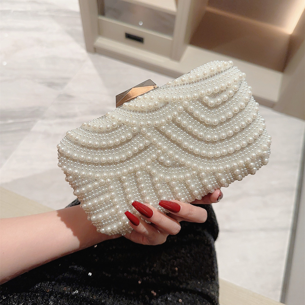 Cross-border Hot Pearl Evening Bag Soft Face Lock Buckle Women's Shoulder Bag Crossbody Small Square Bag Bridal Evening Bag
