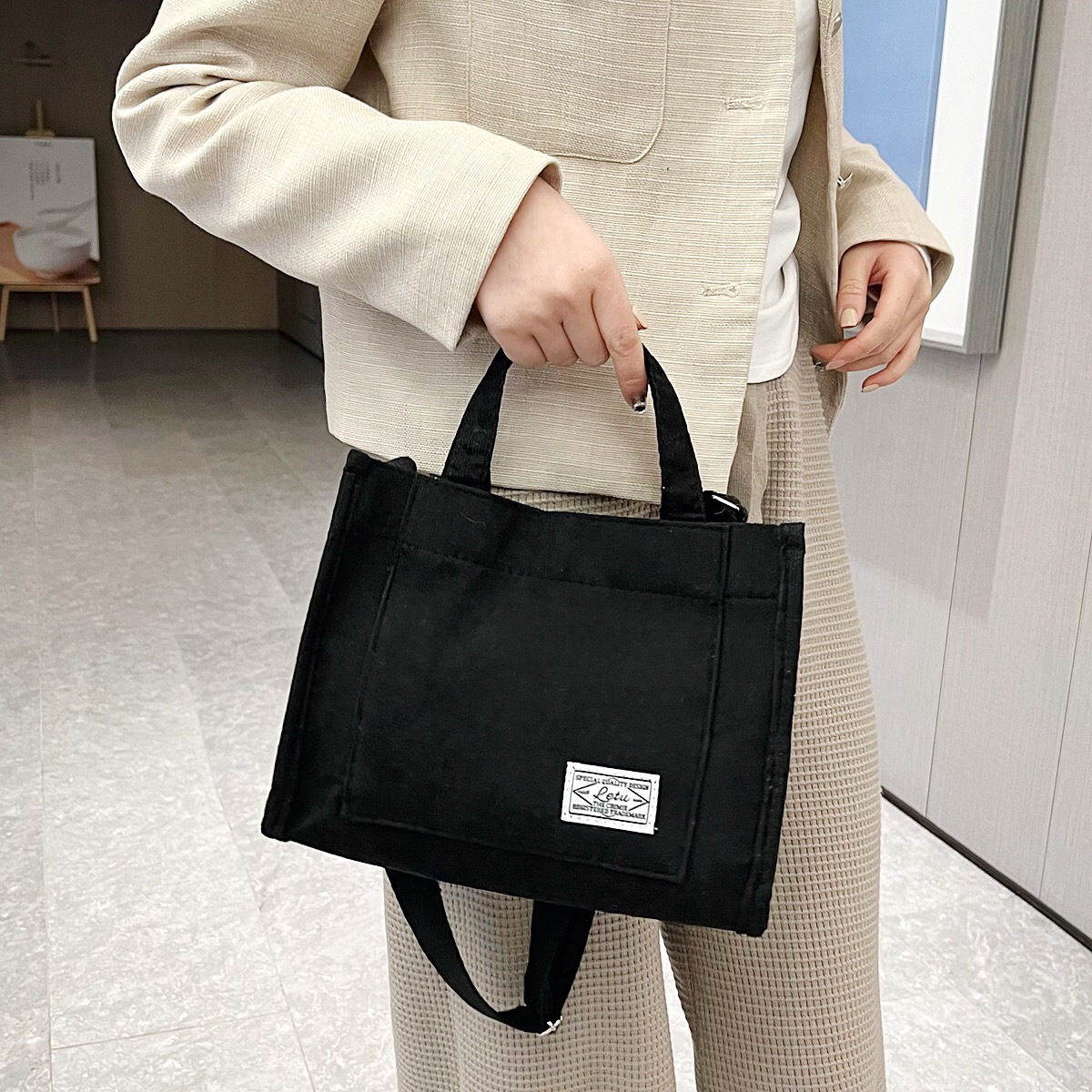2022 new corduroy shoulder lunch box bag Korean version of simple diagonal bag cross-border trend of a generation of hair