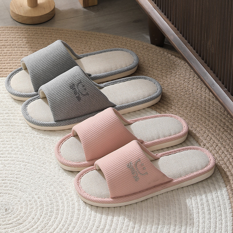 Linen slippers men's summer home indoor embroidery smiley face office Four Seasons cotton linen slippers men's home mute