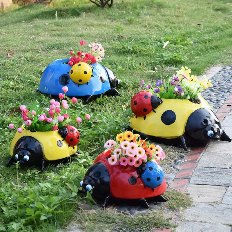 Cross-border Ladybug Resin Decorations Ornaments Design Red Yellow Blue Insect Ornaments Courtyard Decorations Spring Home