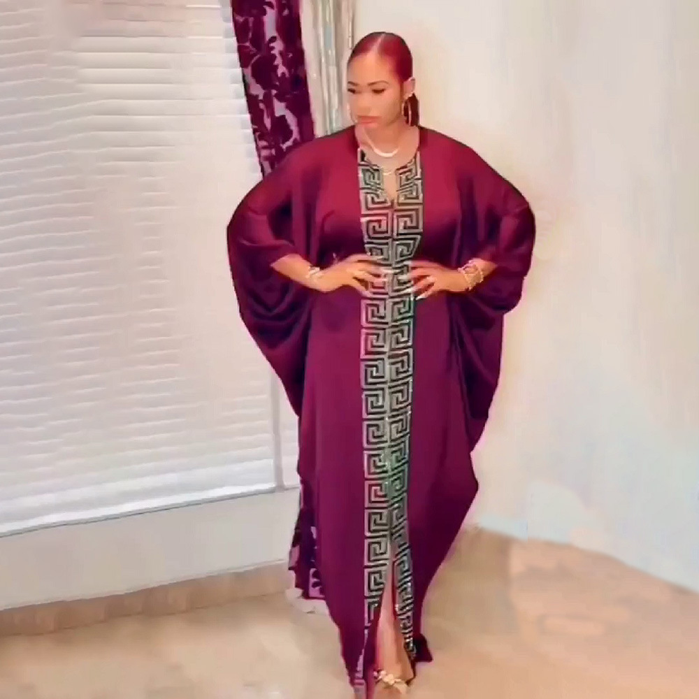 2023 African Women Dress Large Size Bat Sleeve V-Neck Robe Rayon Hot Drilling Source Spot