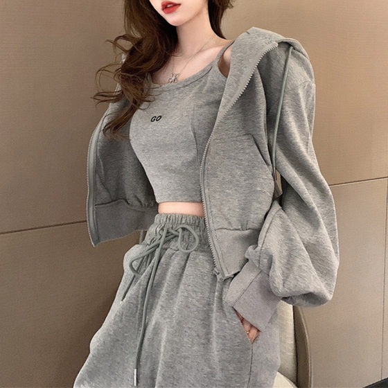 2024 Hong Kong Style Casual Sports Suit Women's Fashionable Short Strap Hooded Sweat Three-Piece Set