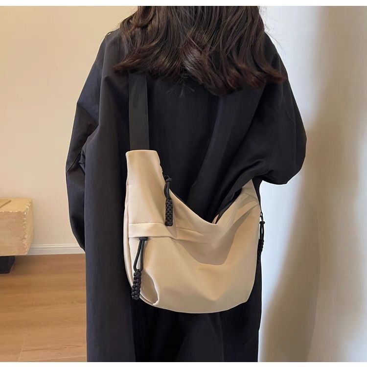 Fashionable Commuting Large Capacity Shoulder Bag Women's New Autumn and Winter Casual Versatile Tote Bag Korean Style Underarm Bag