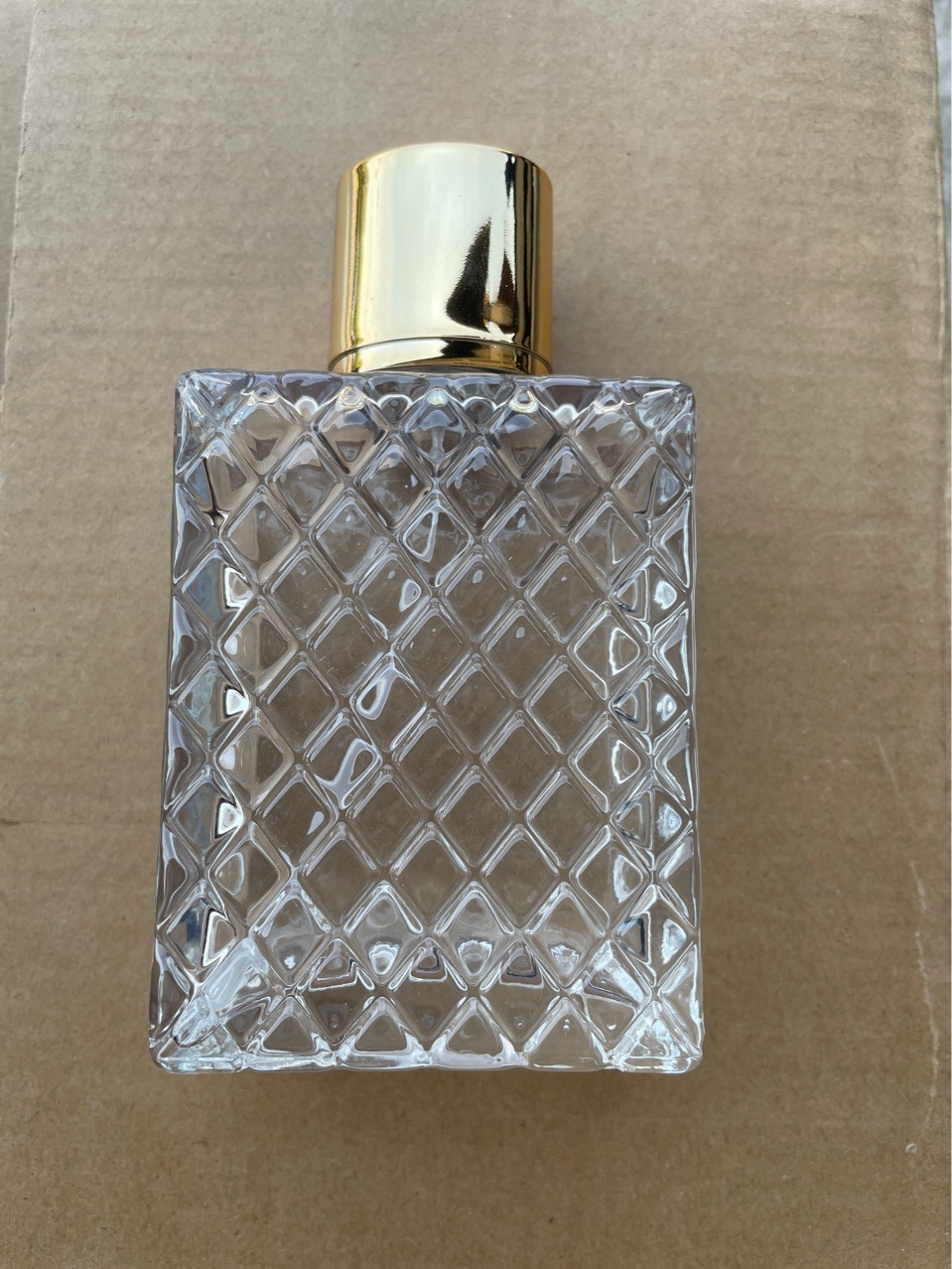 Spot 100ml grid thick glass spray bottle prismatic perfume bottle square makeup empty bottle