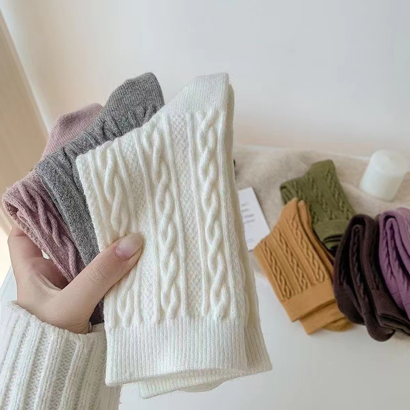 Twist cashmere socks women's autumn and winter mid-calf length socks thickened fleece-lined warm white pile socks winter stockings