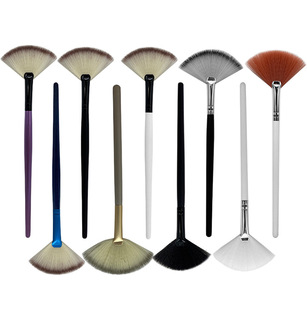 Curved silk fiber wool small fan brush fan-shaped powder brush domestic and foreign best-selling makeup brush loose powder powder powder brush wholesale