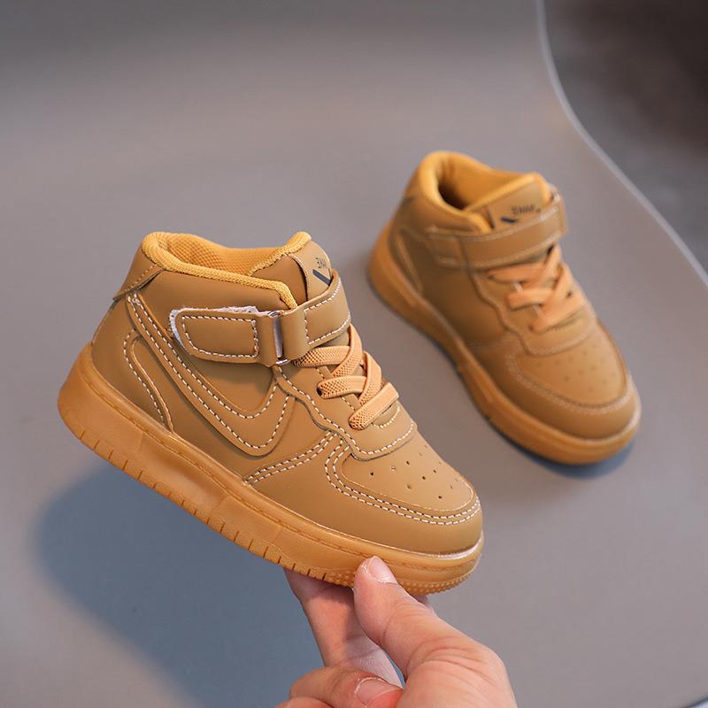 Children's Soft Sole Board Shoes 2023 New Spring and Autumn Boys' and Girls' Sports Shoes Small and Medium-sized Casual Shoes for Children and Students