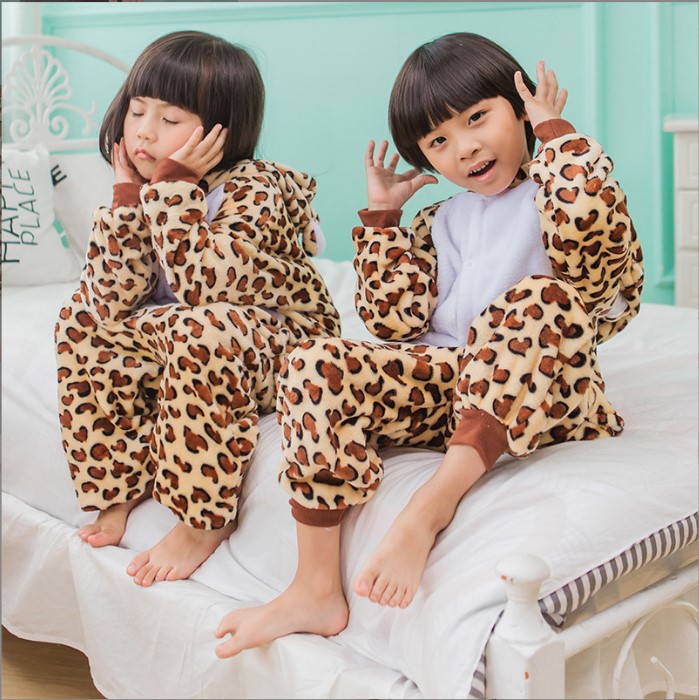 Children's Cartoon Animal One-piece Pajamas Autumn and Winter Flannel Baby One-piece Clothes Haggown Baby Climbing Clothes Home Clothes
