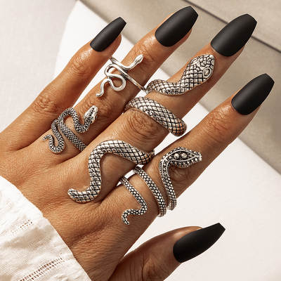 European and American Foreign Trade Cool Men's Snake Pattern Ring Punk Style Snake Animal Retro Exaggerated Four-piece Ring