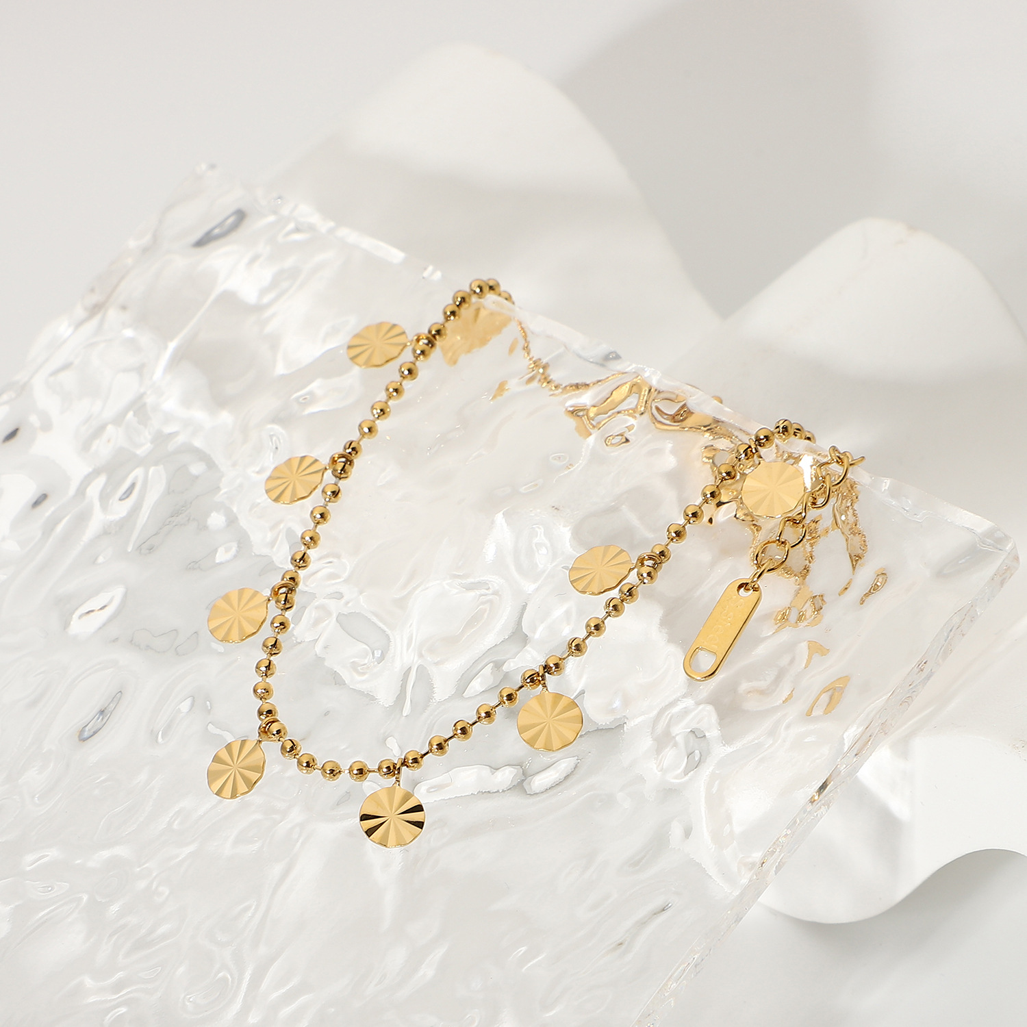 Europe and the United States INS net red 18K gold-plated 316L stainless steel anklet beaded petal disc pendant anklet anklet accessories women
