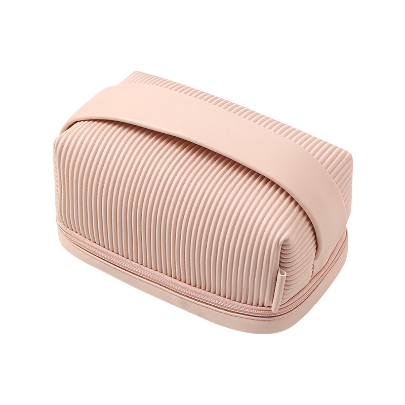 2022 new portable cosmetic bag ins style leather high-end cream toast handbag storage bag wholesale
