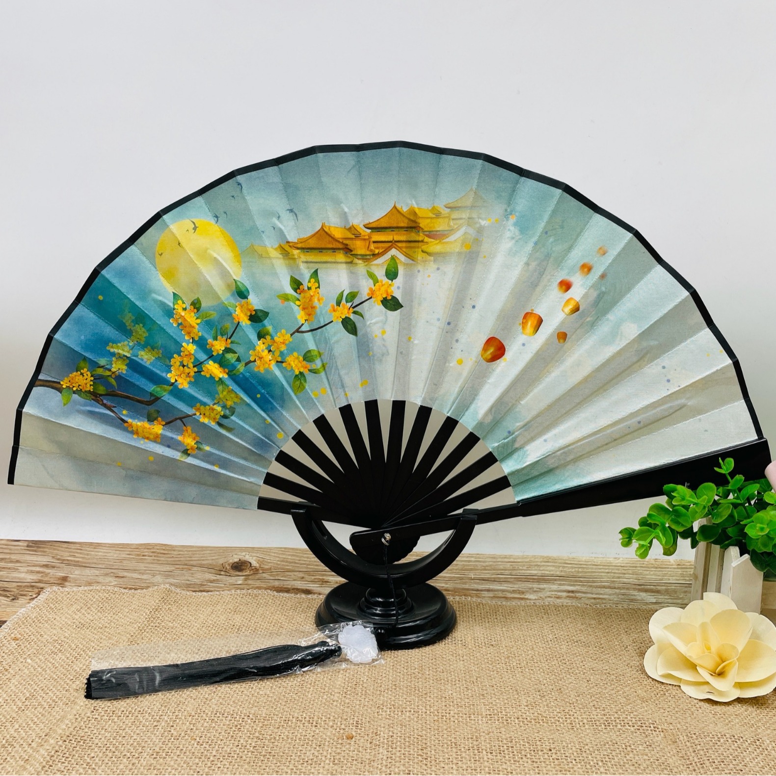 8 inch national fashion fan National style Chinese style fan double-sided silk cloth men's fan tassel ink painting fan antique folding fan