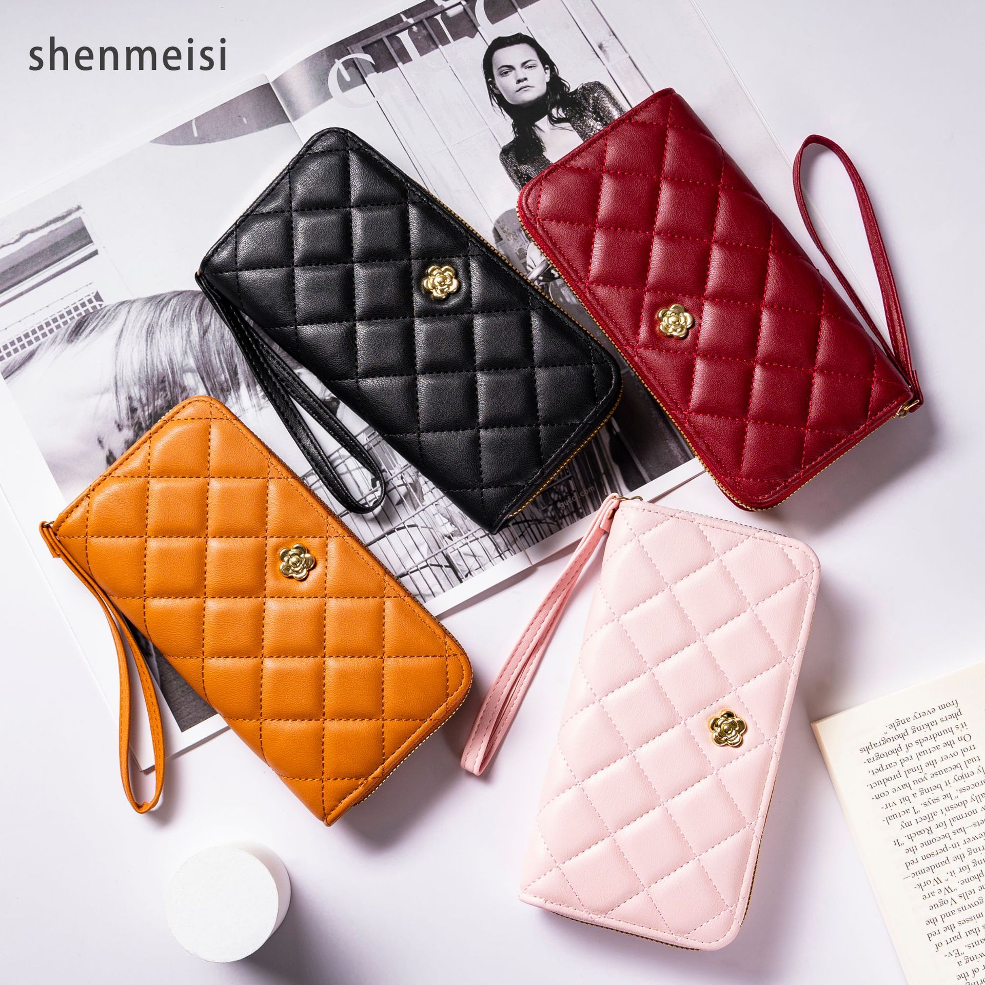 New European and American light luxury fresh Chanel style women's wrist bag wallet women's multi-Card women's cross-border mobile phone bag