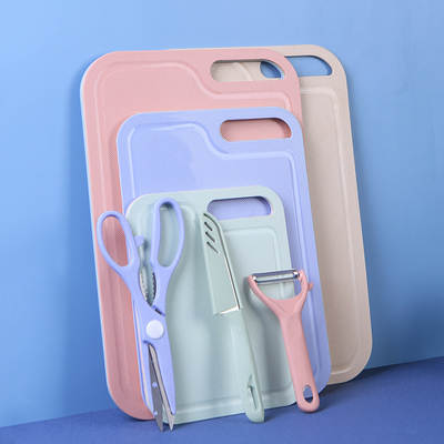 Plastic cutting board suit kitchen cutting board cutting board cutting board peeling knife fruit knife scissors outdoor portable three-piece set