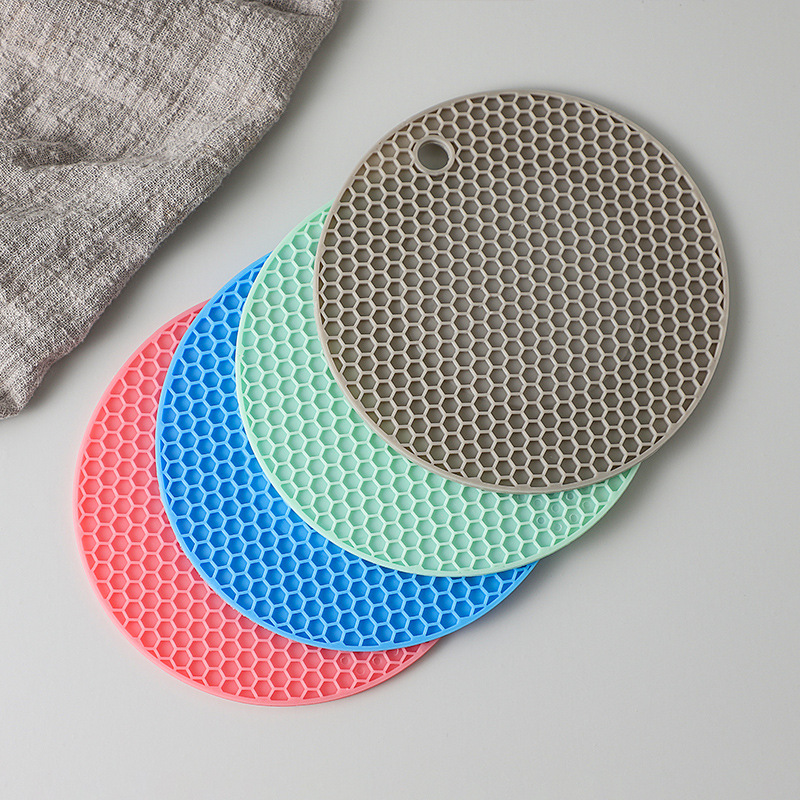 Silicone Heat Insulation Mat Dining Table Hot Pot Anti-scalding Mat Vegetable Mat Bowl Mat Dinner Plate Cup Mat Home Hangable