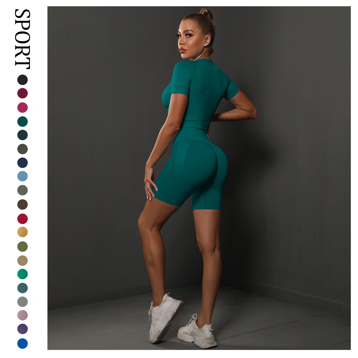 Spring and Summer New Seamless Knitted Yoga Suit Women's Peach Hip Hip Tight Shorts Running Sports Fitness Suit