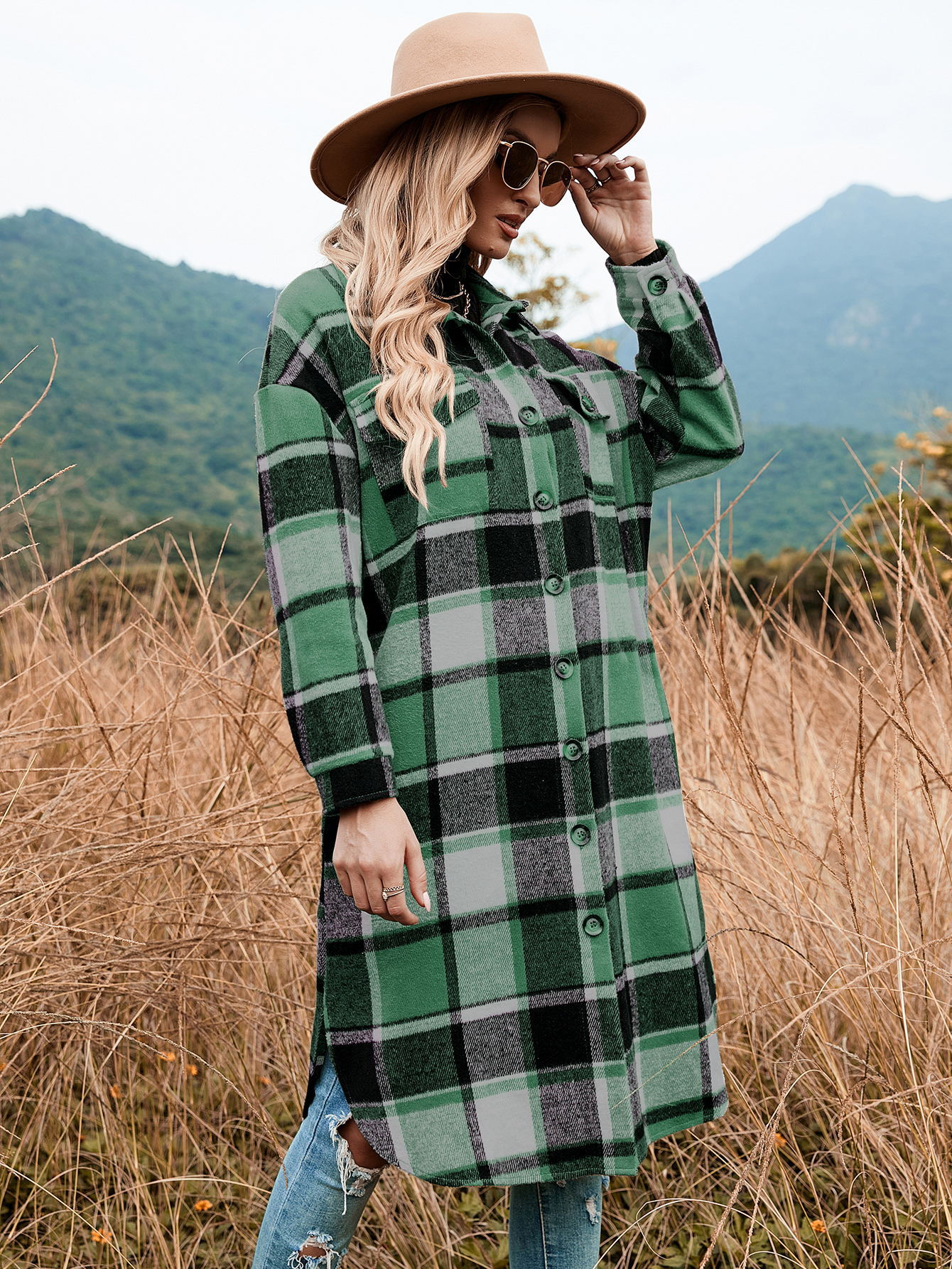 2022 autumn and winter European and American temperament windbreaker coat side slit lapel loose woolen plaid shirt coat in stock_voghion.com