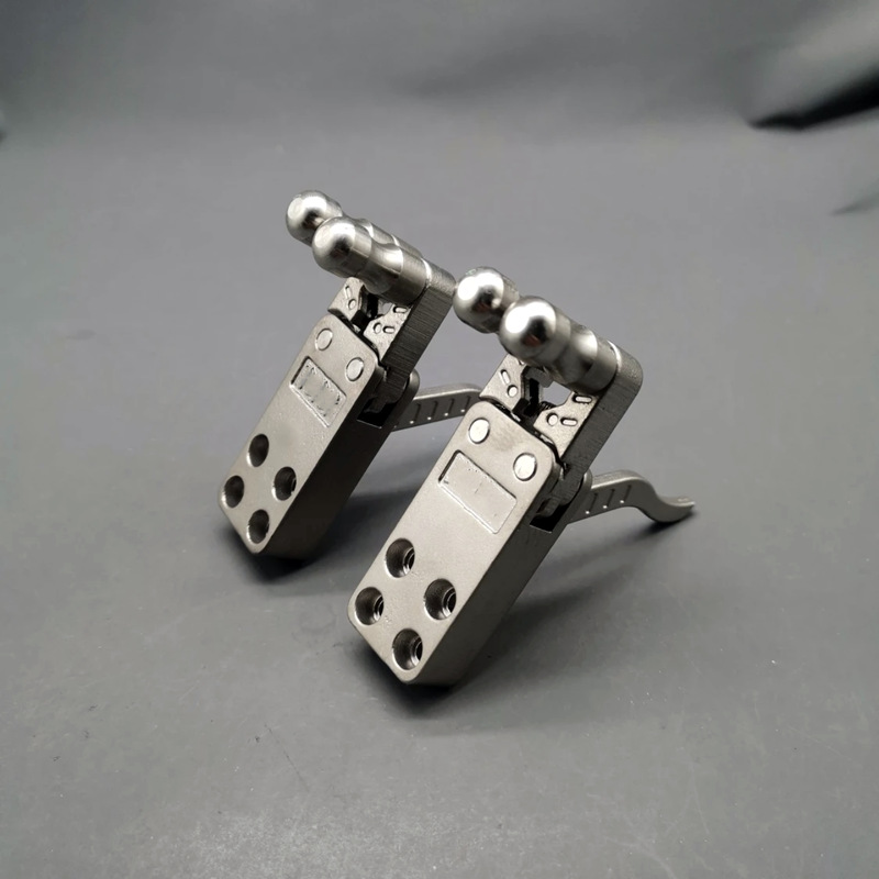 Wholesale stainless steel spreader two-axis linkage automatic reset alloy quick opening and closing rebound metal clip bomb