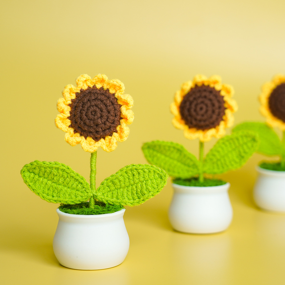 Sunflower Finished Potted Plant Hand-woven Flower bouquet Finished Eternal Flower Teachers' Day Children's Day Gift Night Market Stall