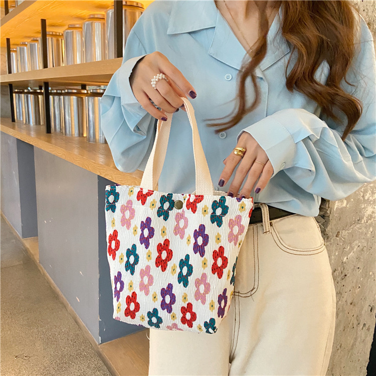912132 Korea ins small fresh cute small cloth bag women wrinkled printed handbag lunch bag wholesale