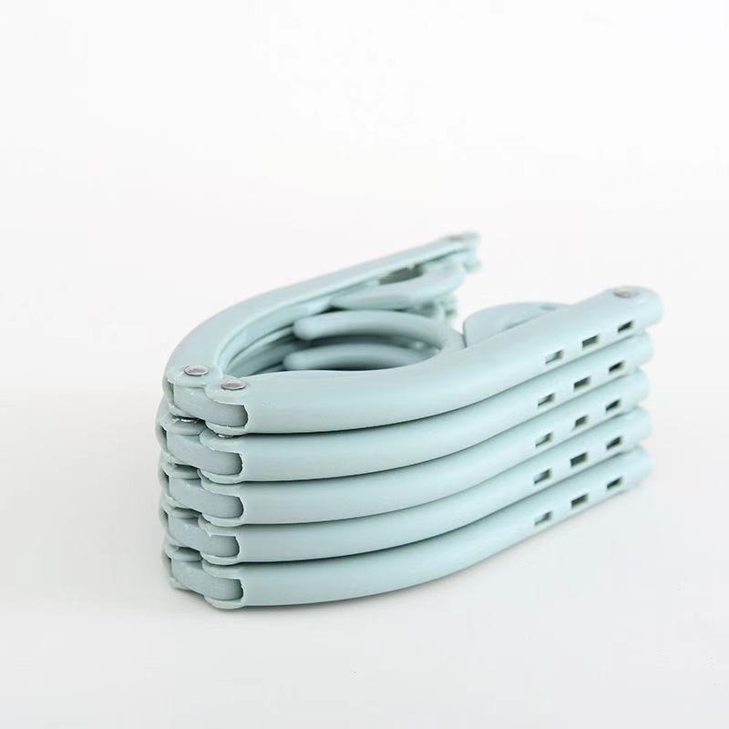 Shake Tone Internet Popular Folding Hanger Travel Portable Hanger Travel Magic Hanger Wholesale Men's and Women's Clothes Hanging Rod