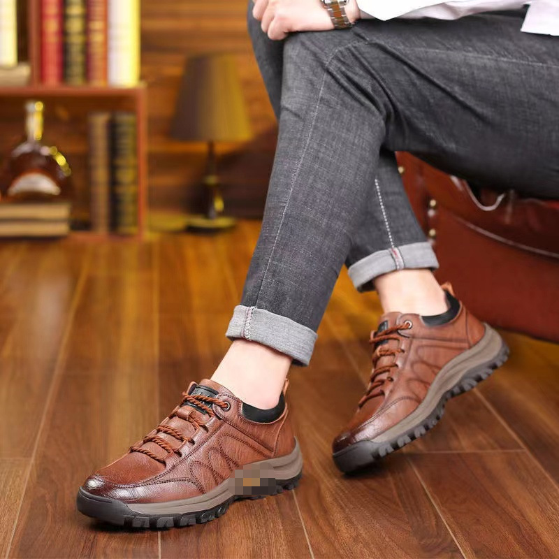 Leather Mountaineering Sneakers 2024 Low-top Lace-up Casual Leather Shoes Outdoor Round Toe Hiking Men's Shoes Thick Sole Tooling Shoes