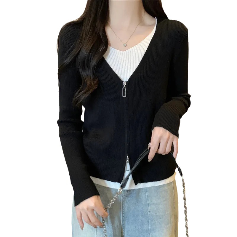 2025 Women's Wear Design Sense Inner Cardigan Knitted Sweater Long-sleeved Top Fake Two-piece Contrast Color Sweater Base Shirt Women's Spring